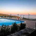Santangelo Bed & Breakfast 3*