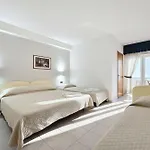 Santangelo 3* Monte SantʼAngelo