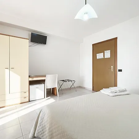 Santangelo 3*