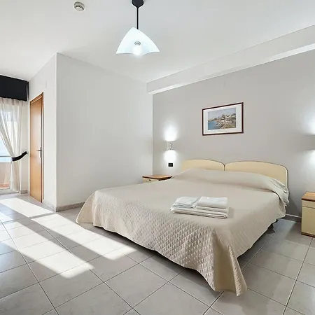 Bed and breakfast Santangelo 3*