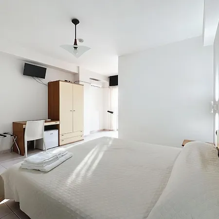 Bed and breakfast Santangelo 3*