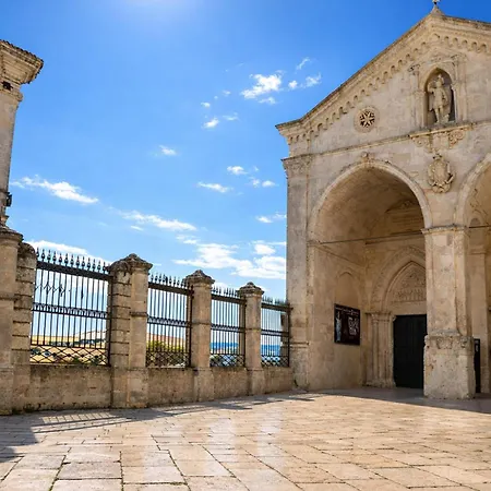 Santangelo 3* Monte SantʼAngelo