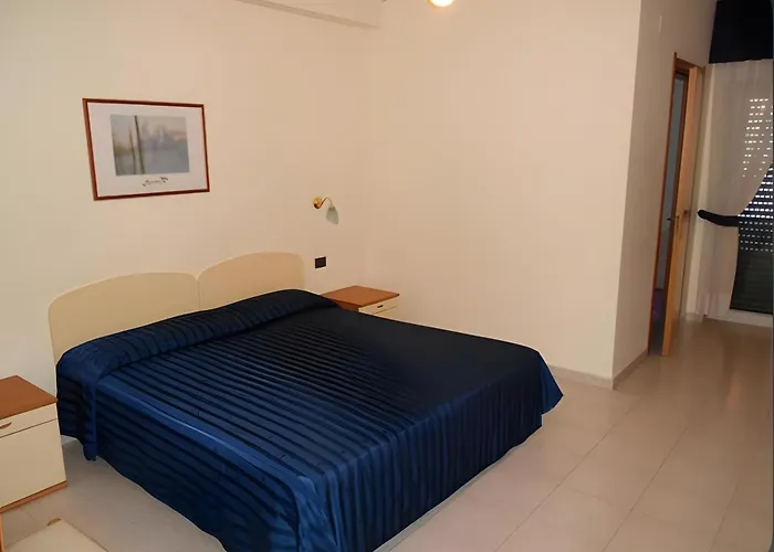 Santangelo 3* モンテ・サンタンジェロ